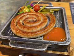 -米德维奇俄式西餐厅(西六道街店)