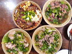 -谢老五跷脚牛肉·非遗传承店