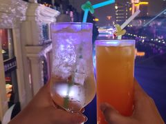 -Tipsy Bar•屋顶露台酒吧&水烟吧