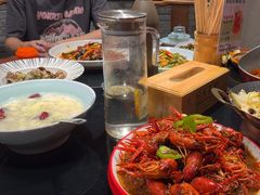 -川流不息·地道川菜·小龙虾(新松江路店)