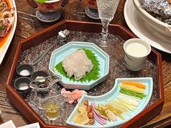 -龙悦湾酒家·八阵鱼生·渔人码头店