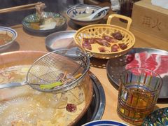 -洱火云南酸菜牛肉火锅(石景山当代商城店)