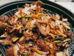 葱爆羊肉-旺顺阁鱼头泡饼(小红门店)