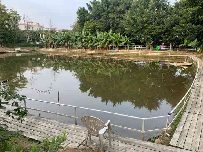 青青农场-"画室出来游玩啦!充满快乐一天,我觉得这里.