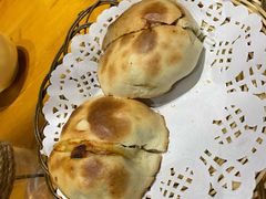新疆烤包子-品味新疆·新疆风味特色餐厅(泉舜店)