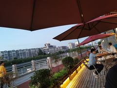 -暹罗酒肆泰餐厅酒吧