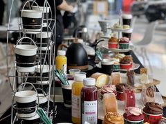 -上海伟杰·捷豹路虎4S店(闵行店)