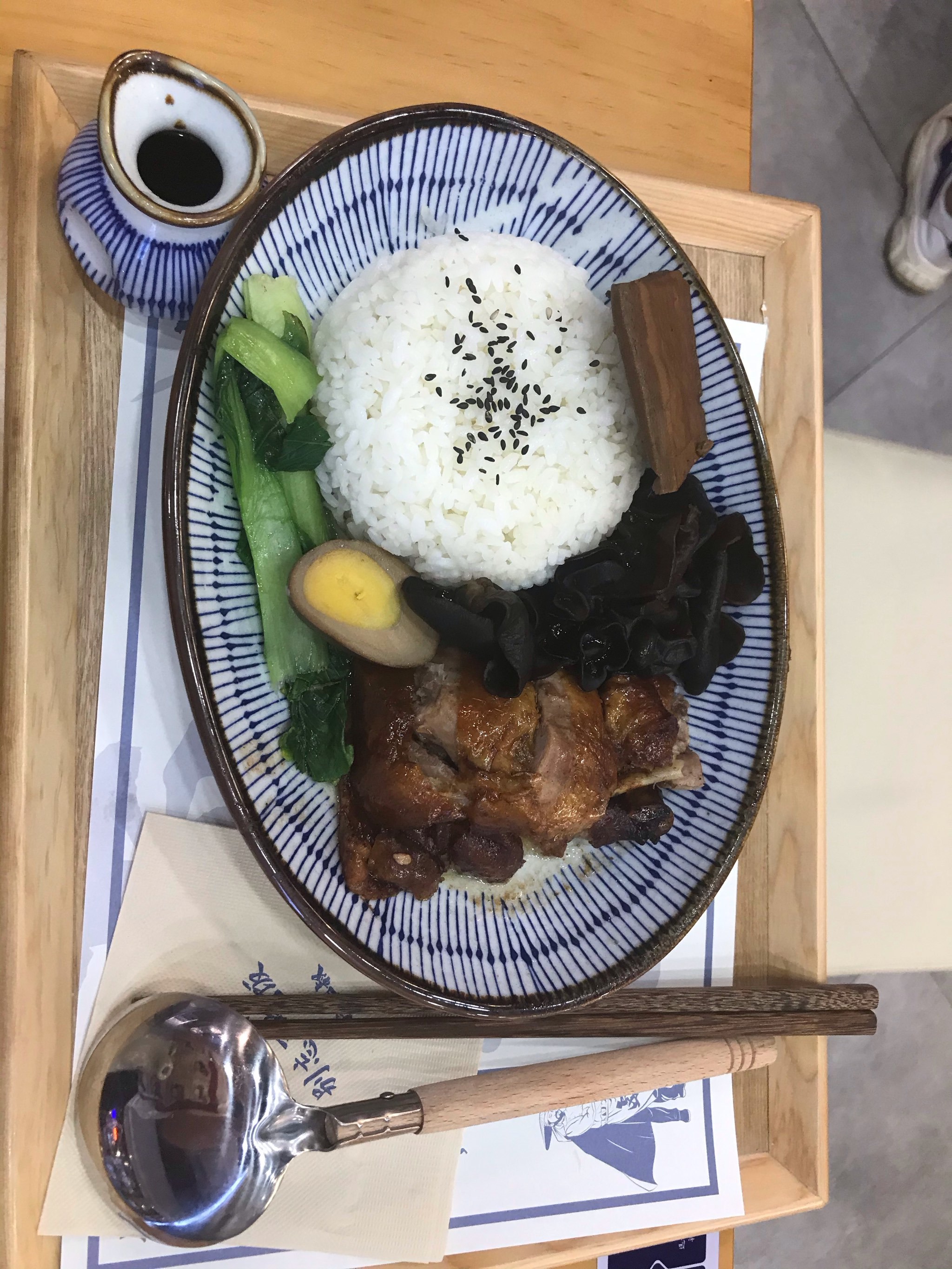 卤派三叔,星时代广场新开的,属于快餐式,-大众点评