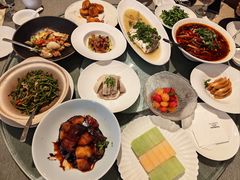 -湖影中餐厅·南京金茂威斯汀大酒店