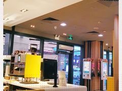 -麦当劳(海岸城店)