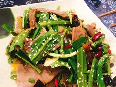 香菜拌牛肉-徐鼎盛民间菜(城南家园店)