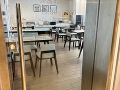 -镇江奥达奥迪4S店(丁卯开发区店)