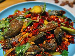 辣炒小鲍鱼-丹东立强海鲜烧烤·牛B大串(星海店)