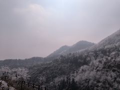 -天姥山