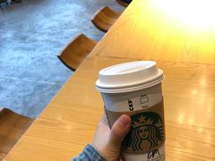 -星巴克臻选(成都环球乐天店)