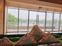 -上海佘山世茂艾美酒店