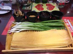 -赵记煎饼卷大葱(东岳店)