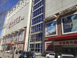 -玛雅儿童摄影(栢都荟购物广场店)