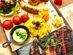 -Mark&Mars Restaurant