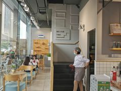 -焙丽拾光(麦凯乐直营店)