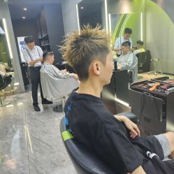 -不迫先生专业男士剪发