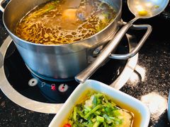 -锅季·捞王旗下小火锅(虹桥火车站店)