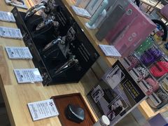 -微缤礼物(青岛海信广场店)