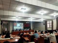 大堂-马路边边麻辣烫联盟路店