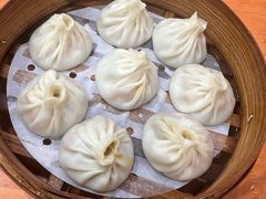 -莱莱小笼·乔艾