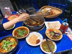 -马路边边串串香(双井直营店)