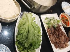 -英子补身汤(海兰路店)