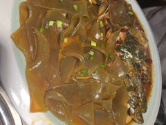 -挂旗柴锅鸡(蚌山区嘉年华店)