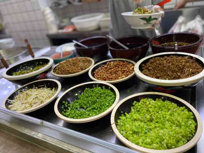 本味儋州米烂小铺(国贸店)-"[薄荷]环境: 环境很ok,我已经被海口.