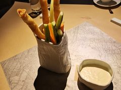 -穹六人间 people 6(岳阳路店)