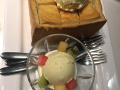 冰淇淋蜂蜜厚多士-太兴餐厅(东方广场分店)