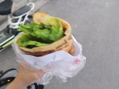 -海燕家人灌蛋饼(凤凰街店)