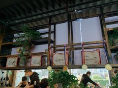 -管氏翅吧(中关村店)
