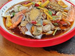 -老东镇啤酒屋海鲜加工·蒸汽海鲜·海鲜烧烤(台东店)