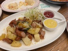 -玛格萝妮比萨屋(四平店)