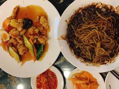 -桃园中华料理炸酱面(燕儿岛路店)