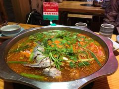 -老凯俚酸汤鱼(鸿通城店)