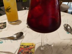 阿尔勒红色葡萄园-théATRE 茶聚场(王府中環店)