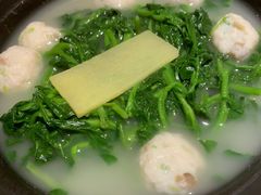 西洋菜煲鲮鱼丸-维园悦谱·海派家常菜(乌鲁木齐南路店)