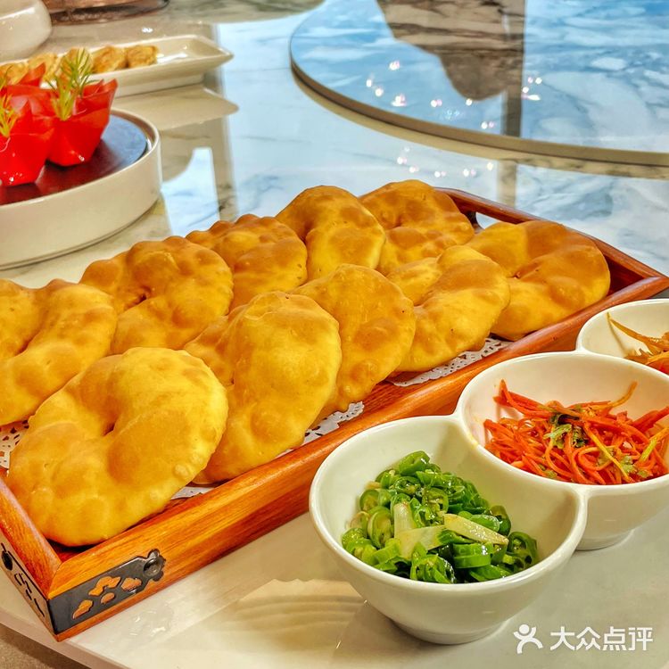 在浐灞吃饭大概是天底下最惬意的事情了