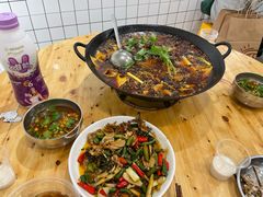 -鸿顺老铁锅美蛙鱼府(解放碑店)