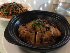 砂锅卤香鸭-椿记烧鹅(叠彩店)