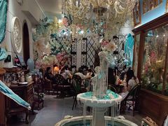 -秘密旅行Bonjour(黑金冠 江南西店)