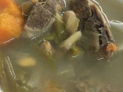 霸王花扁豆薏米煲龙骨-祥胜美食