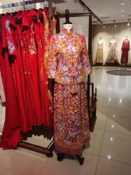 -藤薰定制中式嫁衣礼服旗袍店
