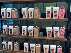 -Laderach 莱德拉(上海环贸iapm店)